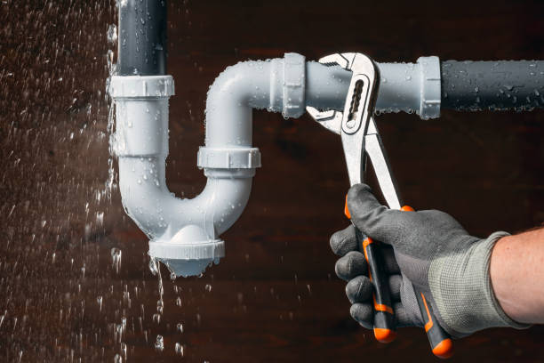 Professional Drain Cleaning technician working in Friedheim, MO